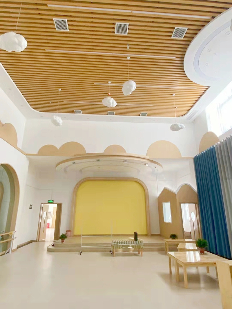 幼兒園多功能廳實景