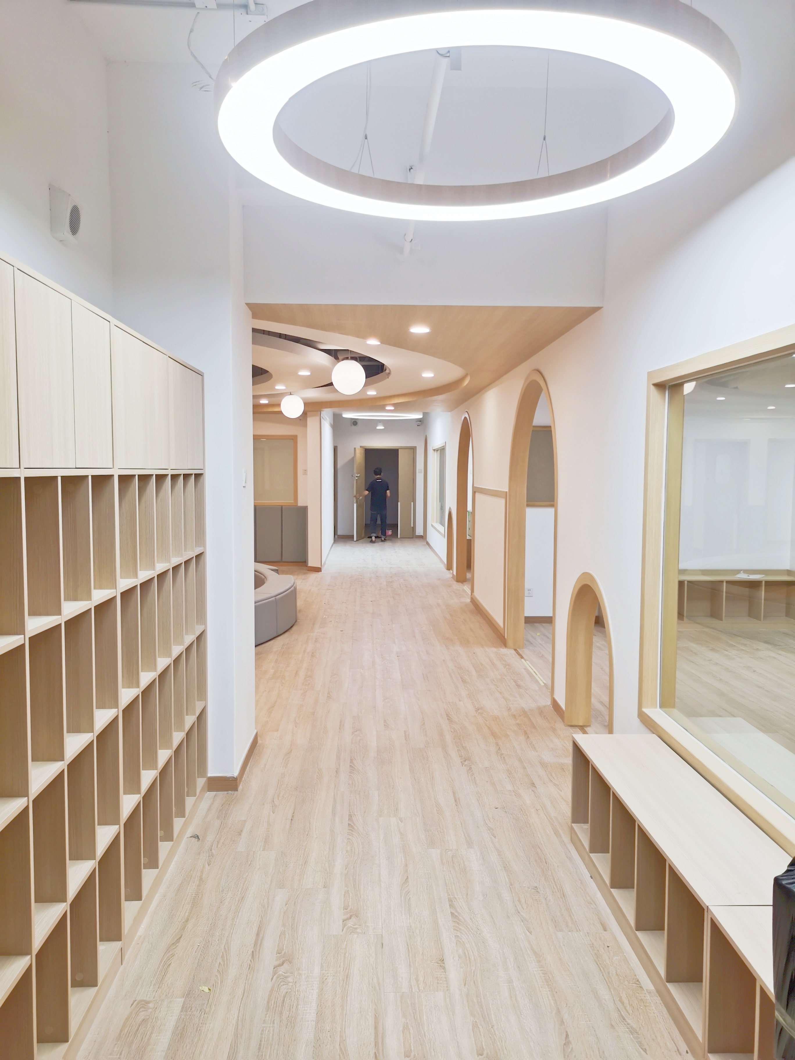 托育中心走廊實(shí)景